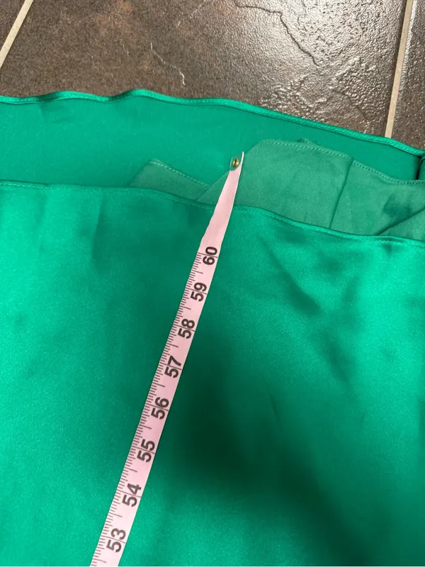 Mac Duggal Long Sleeve Empire Waist Satin Gown Maxi Dress Emerald Green 6 - Image 15