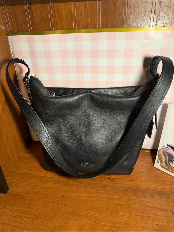 Coach Black Leather Shoulder Hobo Bag - Image 6