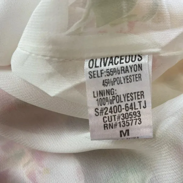 Olivaceous Bubble Sleeve Floral Top Size Medium‎ NWT - Image 6