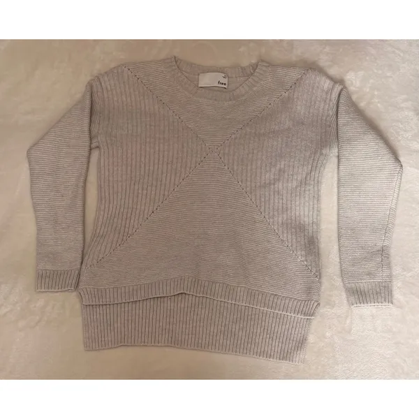 Wilfred Free Isabelli Sweater Aritzia Merino Wool Gray Ribbed Knit High Low XS - Image 3