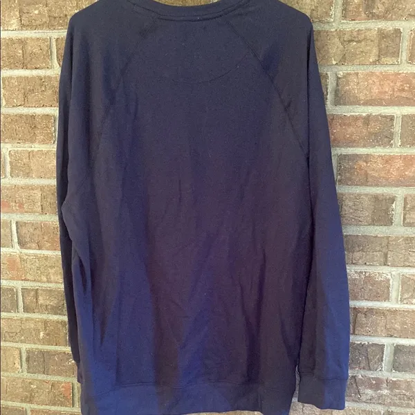 Tommy Hilfiger Men's Navy Crewneck Sweater - Image 3