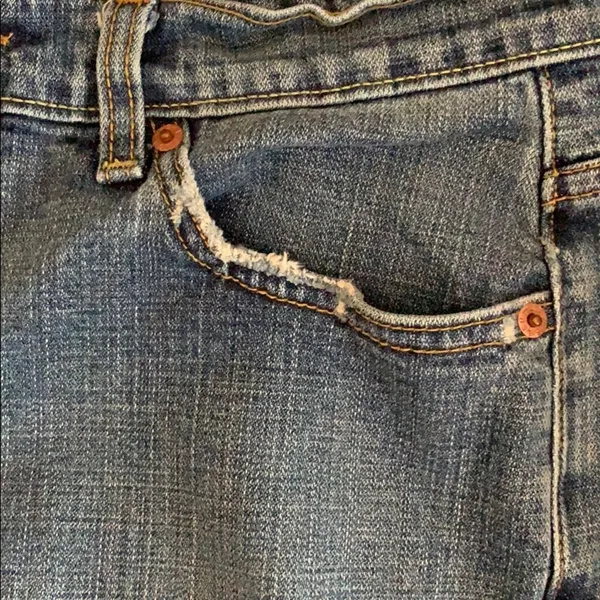 Vintage Levi’s 505 Jeans - Image 4