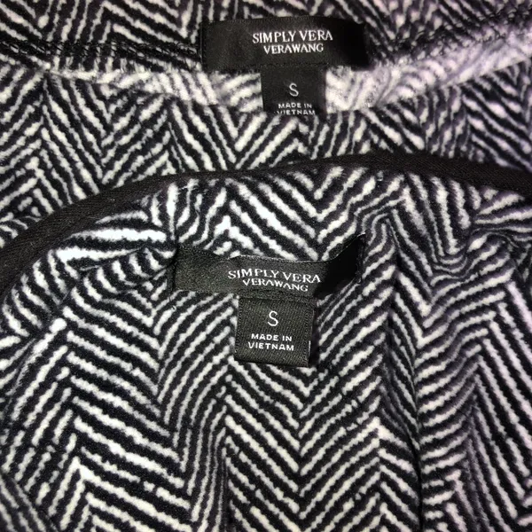 Simply Vera Fleece Pajamas - Image 5