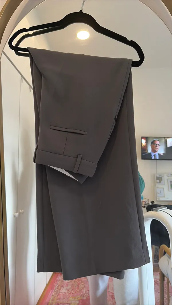 Effortless Aritzia Pants Wilfred - Image 2
