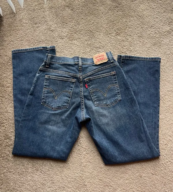 Levi’s Jeans - Image 2
