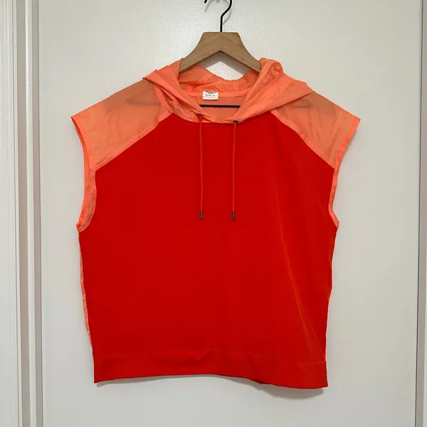 Avia | Woman's Sleeveless Orange Red Colorblock Hooded Windbreaker Top,‎ Size S - Image 2