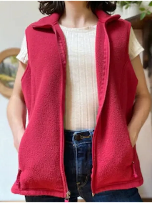 L.L. Bean Polartec Fleece Vest Red Full Zip Pockets Outdoor Hiking Size XL - Image 2