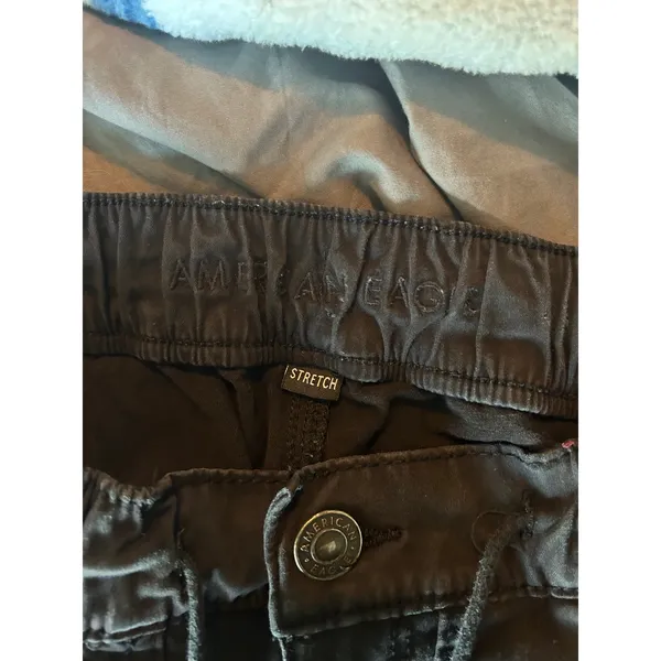 American Eagle Gray Cargo Pants - Size 2 - Image 7