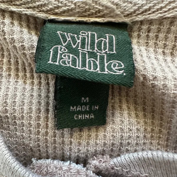 Wild Fable Blush Pink Long Sleeve Thermal Waffle Knit Henley Crop Shirt M - Image 2