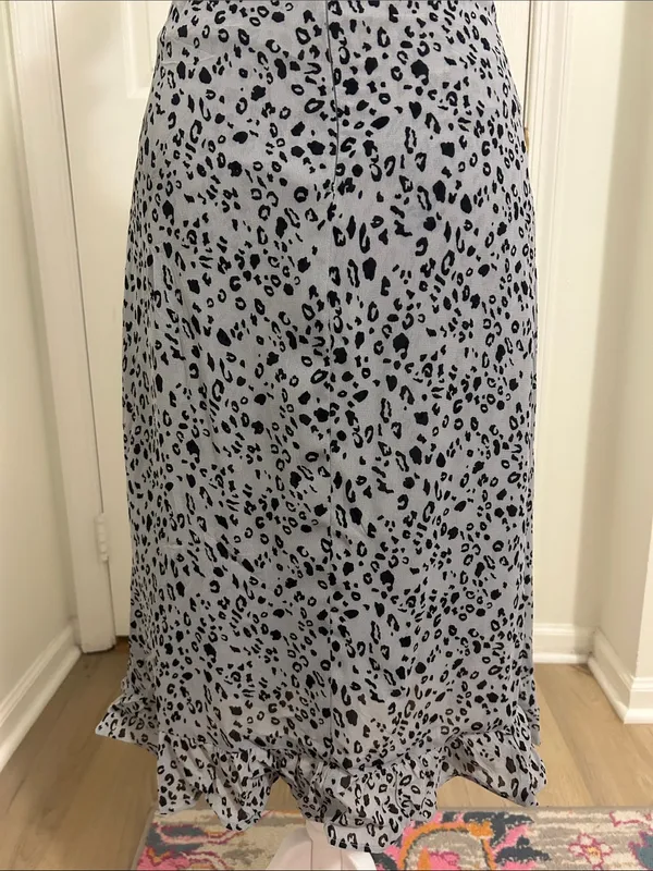 Reformation Genie Midi Dress In Lynx Leopard Print Gray Size 0 Smocked Waist - Image 12