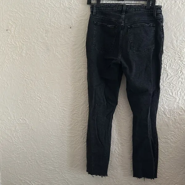 Abercrombie and Fitch the Skinny High Rise Curve Love Black Distressed Jeans 28 - Image 4