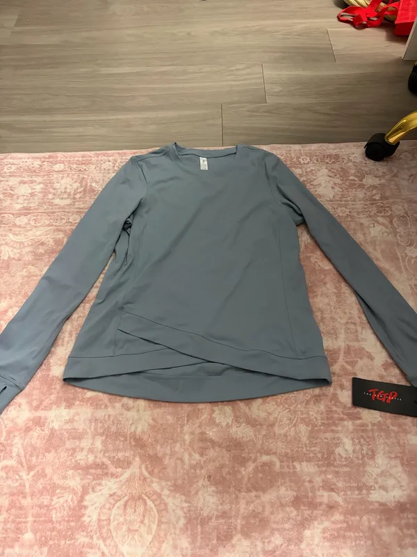The Gym People Amazon Top Gray - Image 3