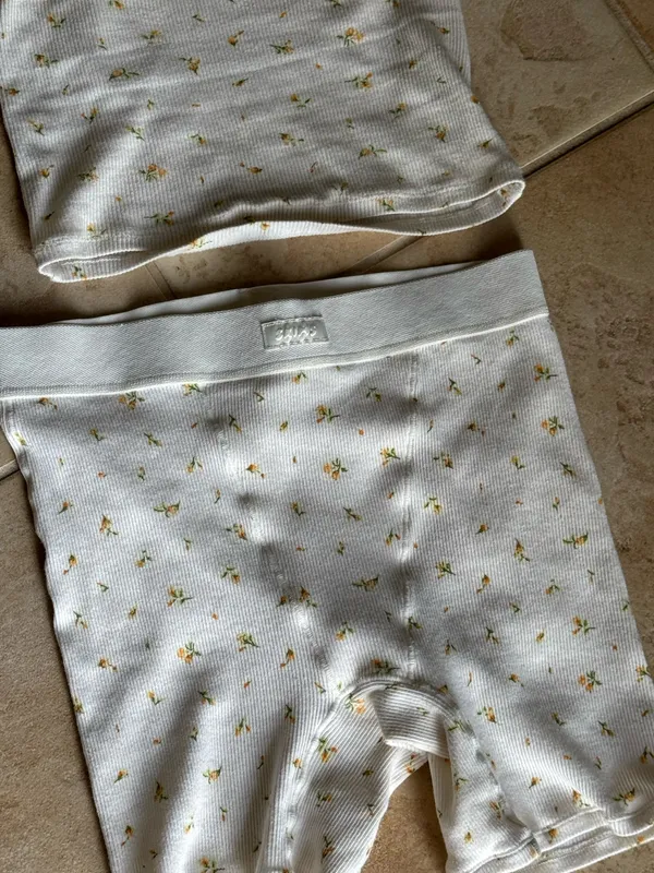 SKIMS Pajama Set - Image 2