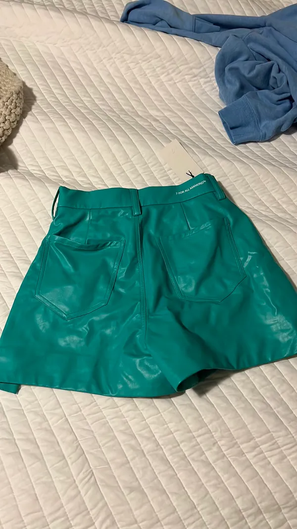 Shorts - Image 4