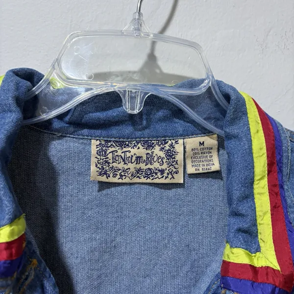 Tantrums Blue Denim Floral Embroidered Button‎ Up Jean Jacket Women's Medium VTG - Image 6
