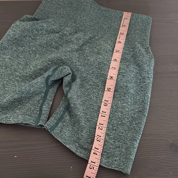 NVGTN Seamless Biker Shorts High Rise 6” Green Size XS‎ - Image 8