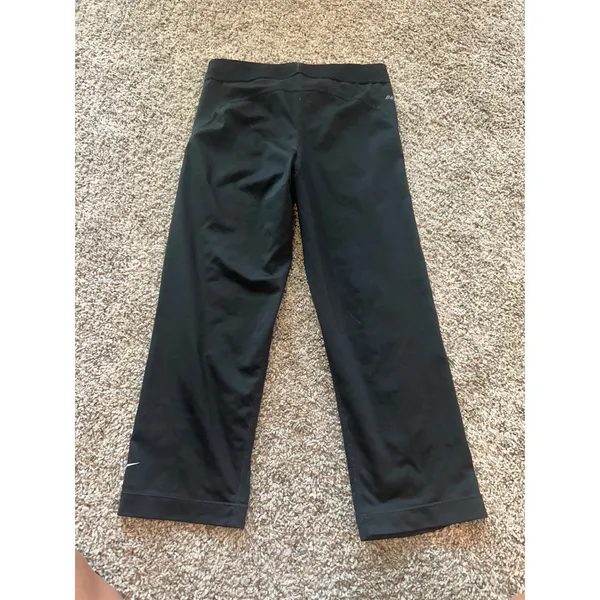 Nike‎ Pro Women Black Dri-FIT Capri Leggings 589366-010 Small Sporty Activewear - Image 8