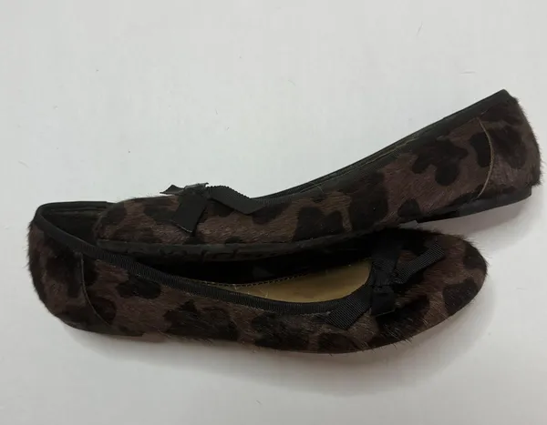 Ganauche Leopard Flats Size 9M - Image 6