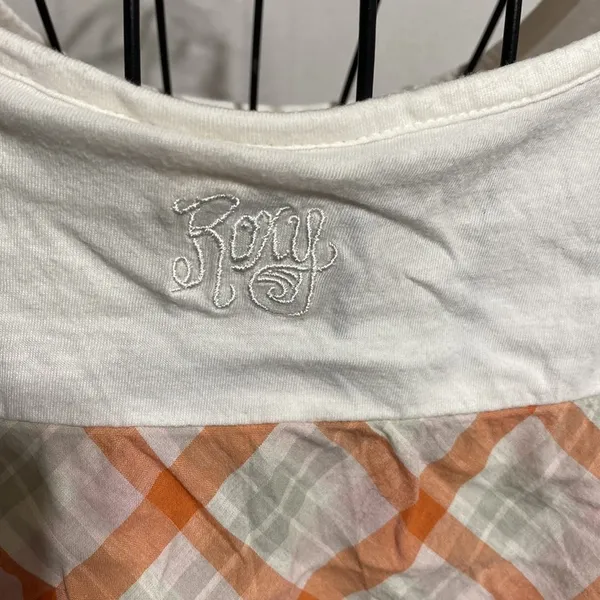 Roxy’s shirt​​​ - Image 5