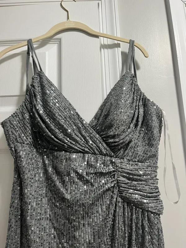 Silver Long Formal Dress Size 10 - Image 2