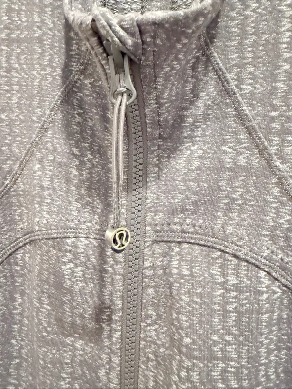 LULULEMON‎ Forme Jacket Cuffins Ziggy Wee October Angel Wing Grey - Image 5