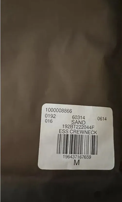 Fear of god Essentials Sweatshirt NWT Medium - Image 9