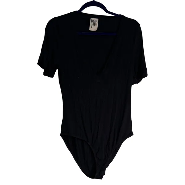 Free People Black Deep V Neck Short Sleeve Thong‎ Bodysuit L Made in USA - Image 8