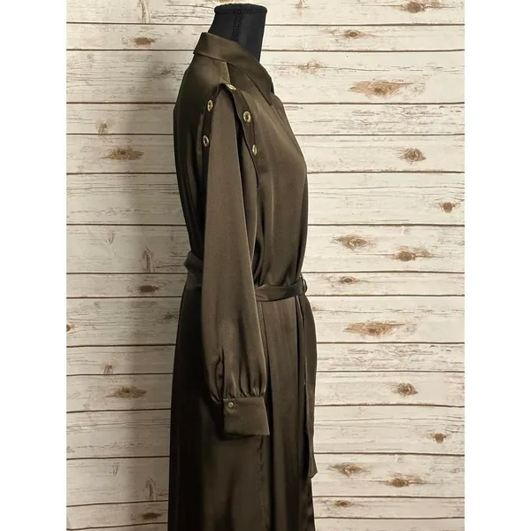 Zara olive green satin grommet detail belted Ring Trim maxi shirtdress Size M - Image 9