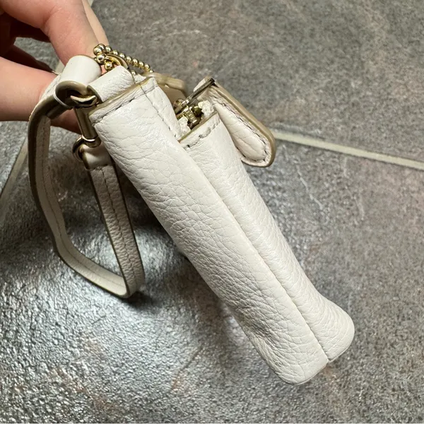 Coach Double Corner Double Zip Wristlet Pebbled Leather Chalk/Light Gold - Image 11