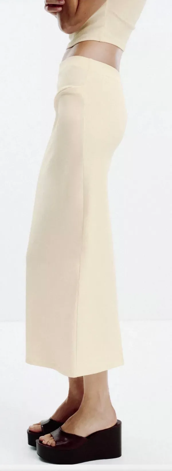 ZARA Textured Midi Skirt - Image 3