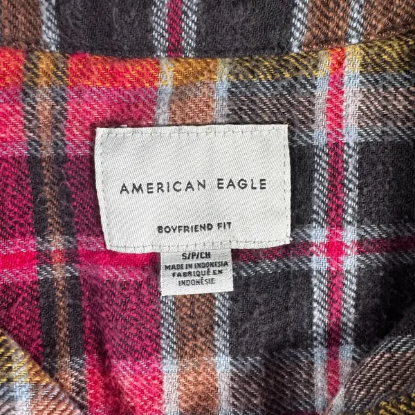 American Eagle Boyfriend Fit Button Up Flannel Sz S - Image 4