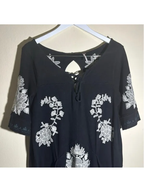 Free People Women's Black & White Embroidered Mini Dress Size Large - Image 5