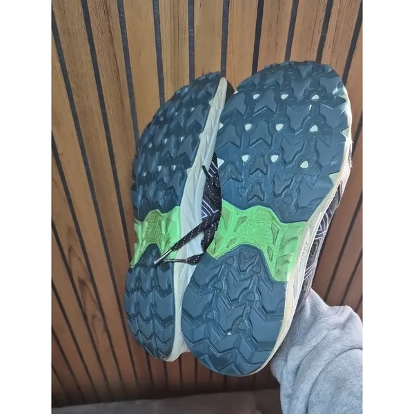 Asics Women's Black and Green Boots - Image 2