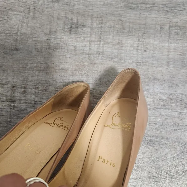Christian Louboutin Patent Leather Pigalle Platform Heels Size 36 - Image 16