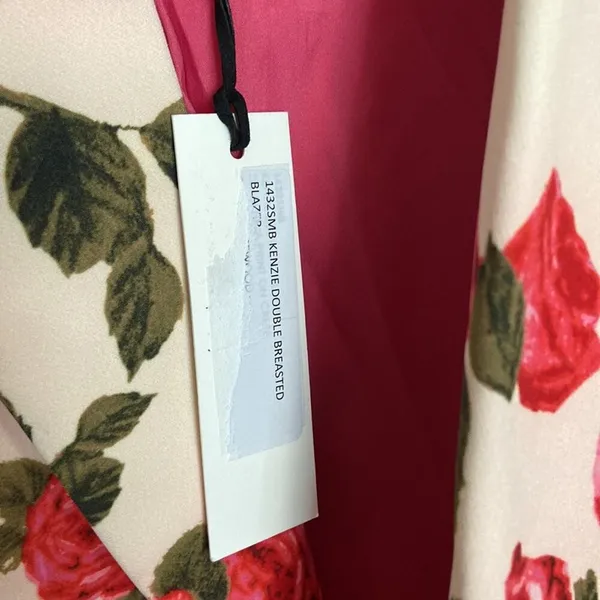 L’agence Barbiecore Kenzie Wild Roses Floral Long Line Double Breasted Blazer - Image 4