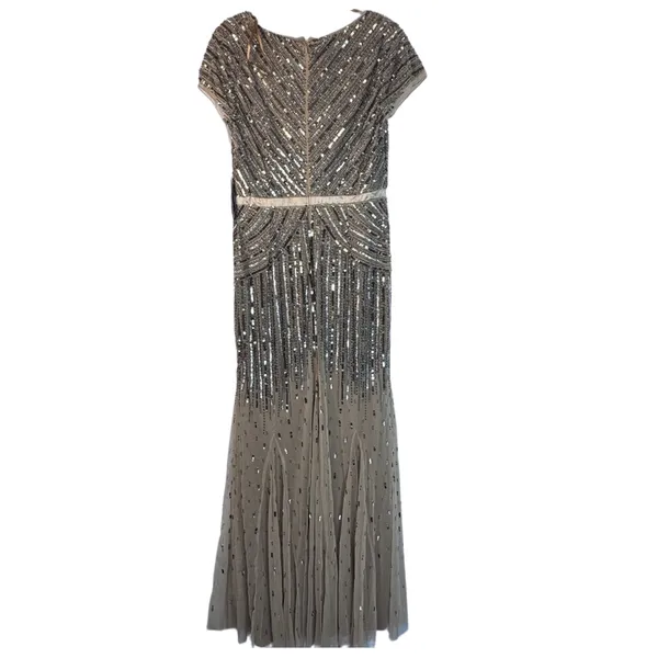NWT Adrianna Papell Long Beaded‎ V-Neck Gown w/ Cap Sleeves & Waistband – Size 6 - Image 9