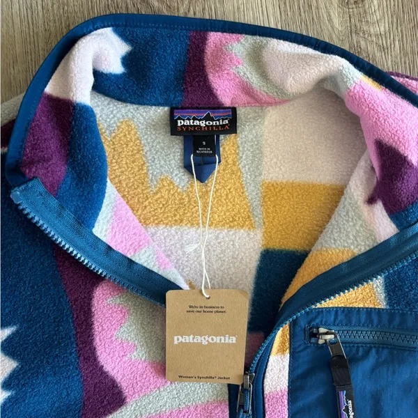 NWT Patagonia Women's Synchilla® Fleece Jacket Frontera marble pink - Image 9