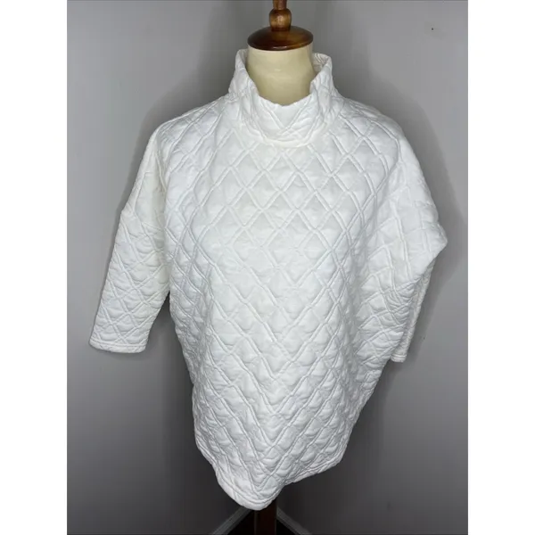 Tuckernuck Quilted Ally Swing White Sweatshirt Size M/L - Image 2