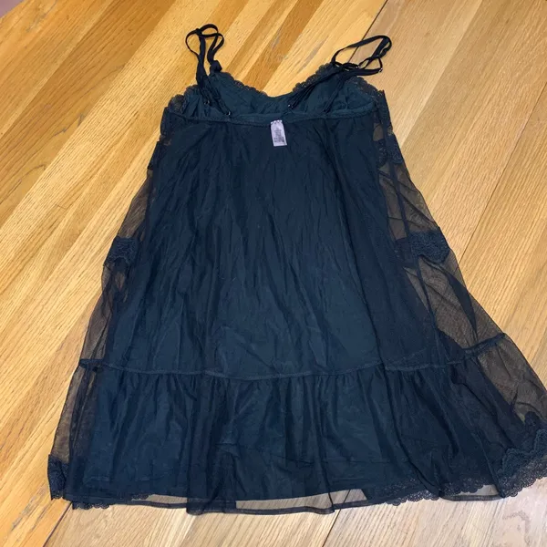 Victoria's Secret Black Mesh Tiered Lace Slip Dress Babydoll Small 373824-093‎ - Image 4