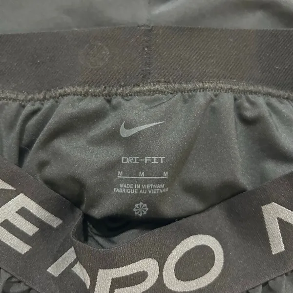 Nike Pro Dri-Fit Running Shorts Black Gray Trim Athletic Women’s Medium - Image 5