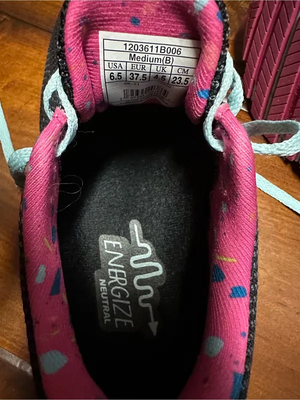 Brooks Revel Sneakers - Image 6