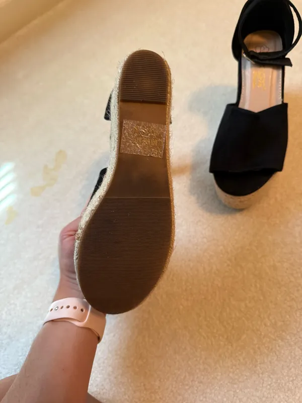 Black Wedges Size 6.5 - Image 3