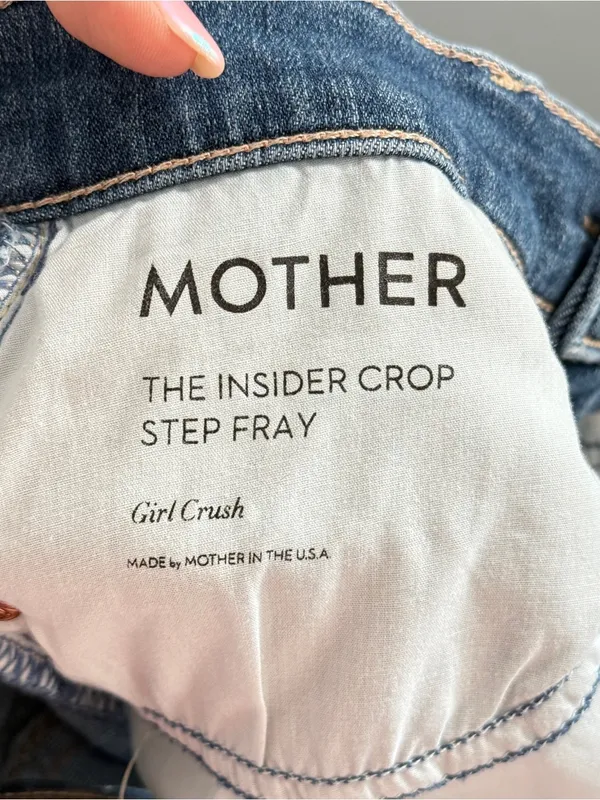 MOTHER Insider Crop Step Fray Kick Flare 26 Girl Crush Mid Wash Stretch Denim - Image 5
