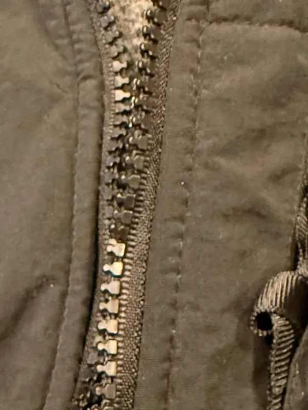 The North Face women's XL gray/black Denali fleece coat - Image 6
