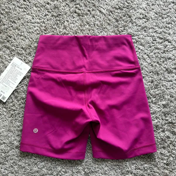 Lululemon Shorts s6 inch - Image 3