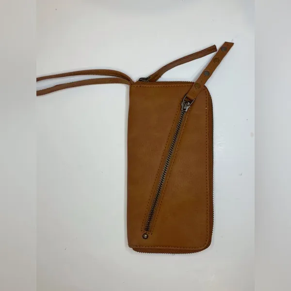 Free People Distressed Vegan Wallet in‎ Brown - Image 5