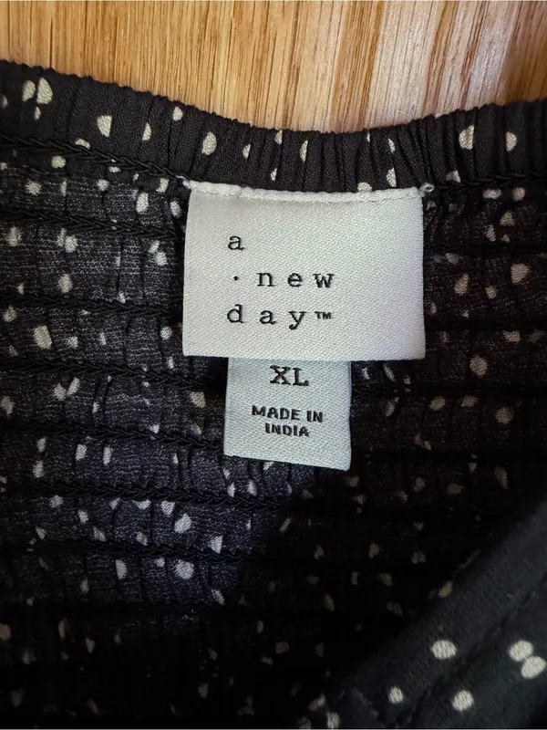 A New Day Black Polka Dot Ruched Balloon Sleeve Crop Blouse Women’s Size XL - Image 6