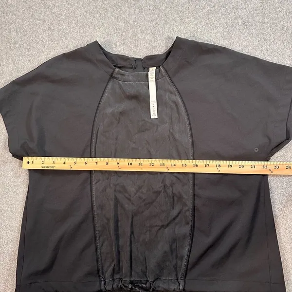 Lululemon Short Sleeve Top Women's 8 Black Zip Back Drawstring Waist Active Gym - Image 7