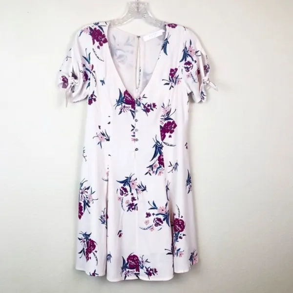 ASTR ✨Blush pink floral tie sleeve Dress✨ - Image 2