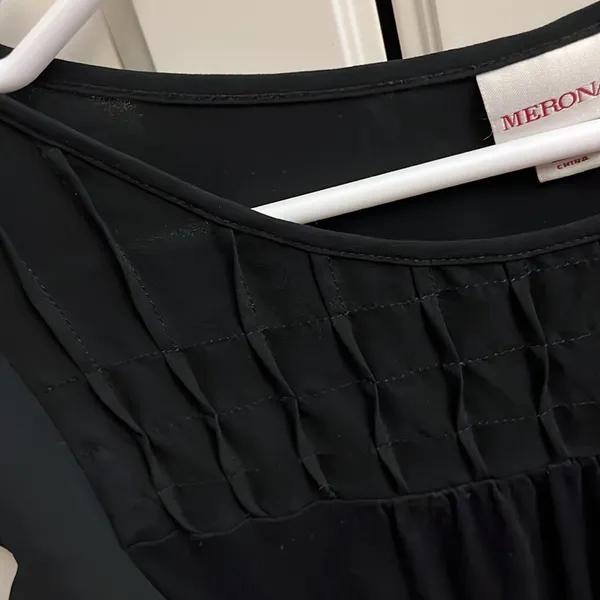 Women’s blouse - Image 2